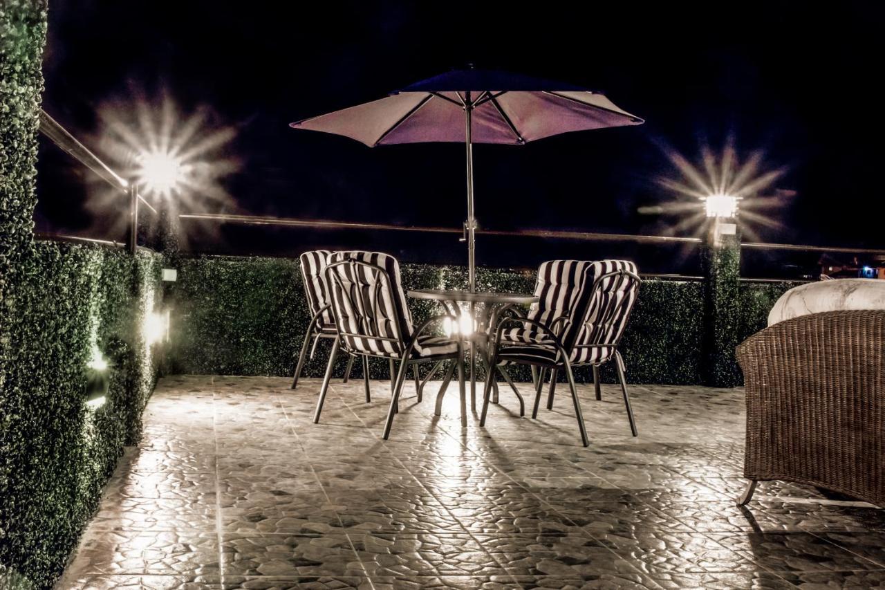 Verovino Suites Cebu Eksteriør bilde